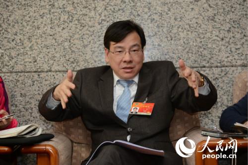 张健委员：“四个全面”抓住了改革发展稳定的关键