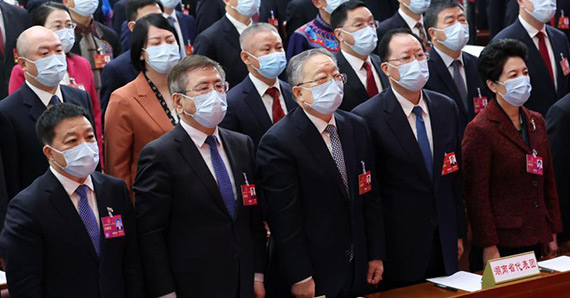 十四届全国人大一次会议在京开幕 