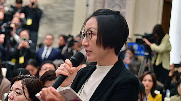 新加坡联合早报记者现场提问