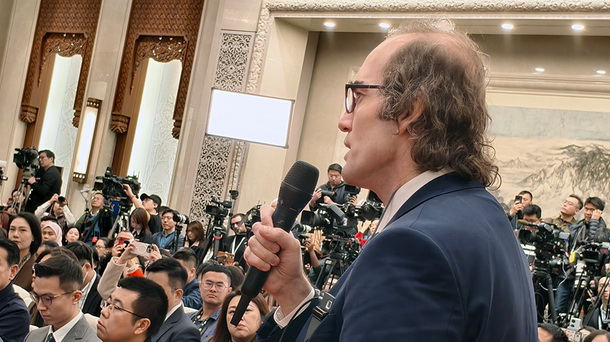 土耳其阿纳多卢通讯社记者现场提问