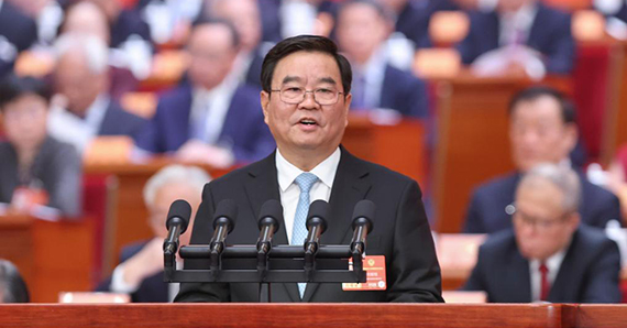 何报翔作提案工作情况的报告