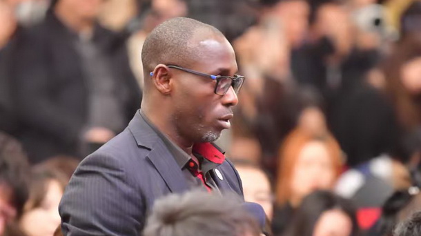 尼日利亚通讯社记者现场提问