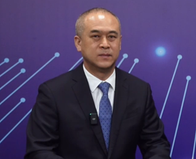 王雪峰                  全国人大代表、吉林白山市市长                                     “十五五”时期，白山市将坚持“生态优先、绿色发展”，锚定“四个定位”，擘画生态强市、美丽白山建设新蓝图。                  