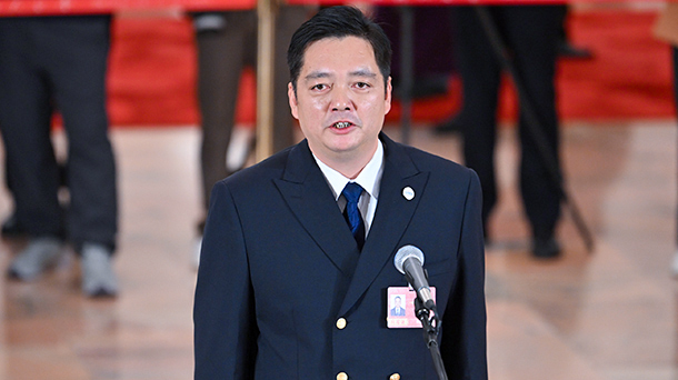 全國人大代表倪迪接受媒體採訪