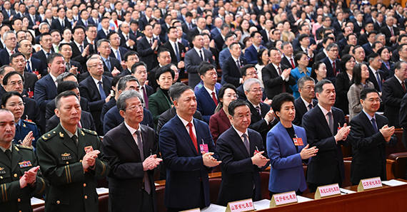 十四屆全國人大四次會議舉行第二次全體會議