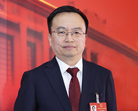 田海涛                  全国人大代表、郑州航空港区管委会主任                                     建议支持建设口岸经济高质量发展先行区，推动口岸资源整合与功能集成，加快内外贸一体化发展。                  